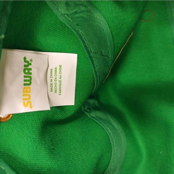 UNISEX SUBWAY FLAT FITTED CAP. - Picture 7 of 7